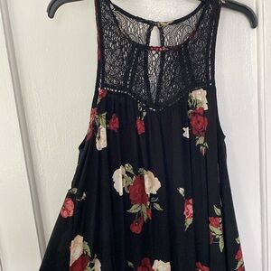 Black floral dress - Altar’d State